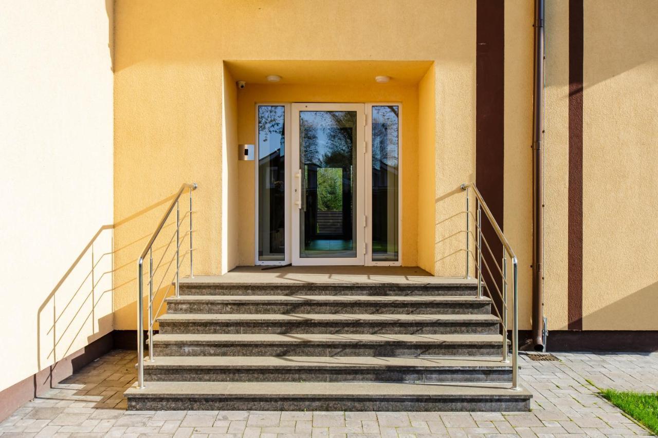 Gd Apartment Osokorky Киев Екстериор снимка