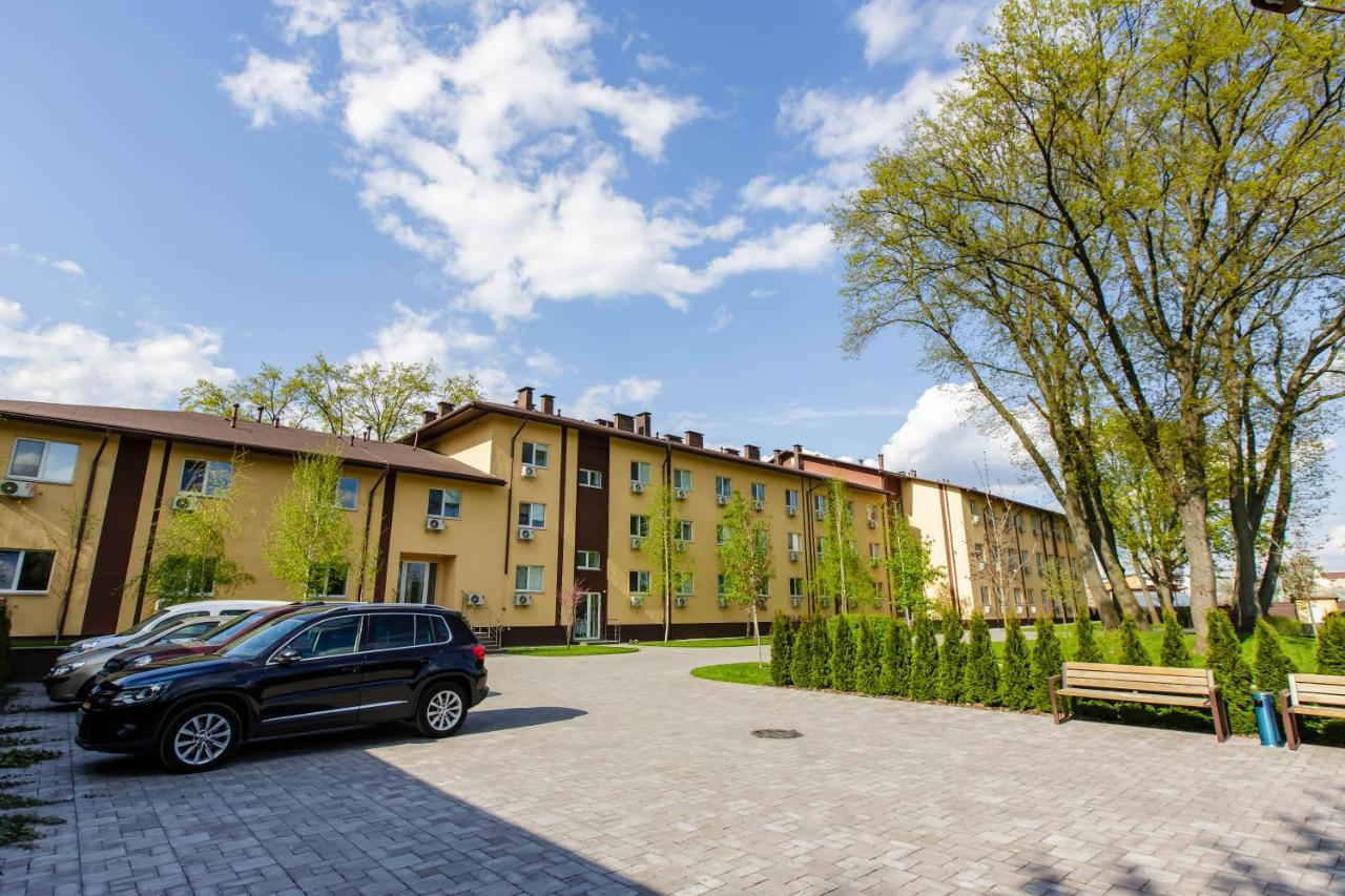 Gd Apartment Osokorky Киев Екстериор снимка